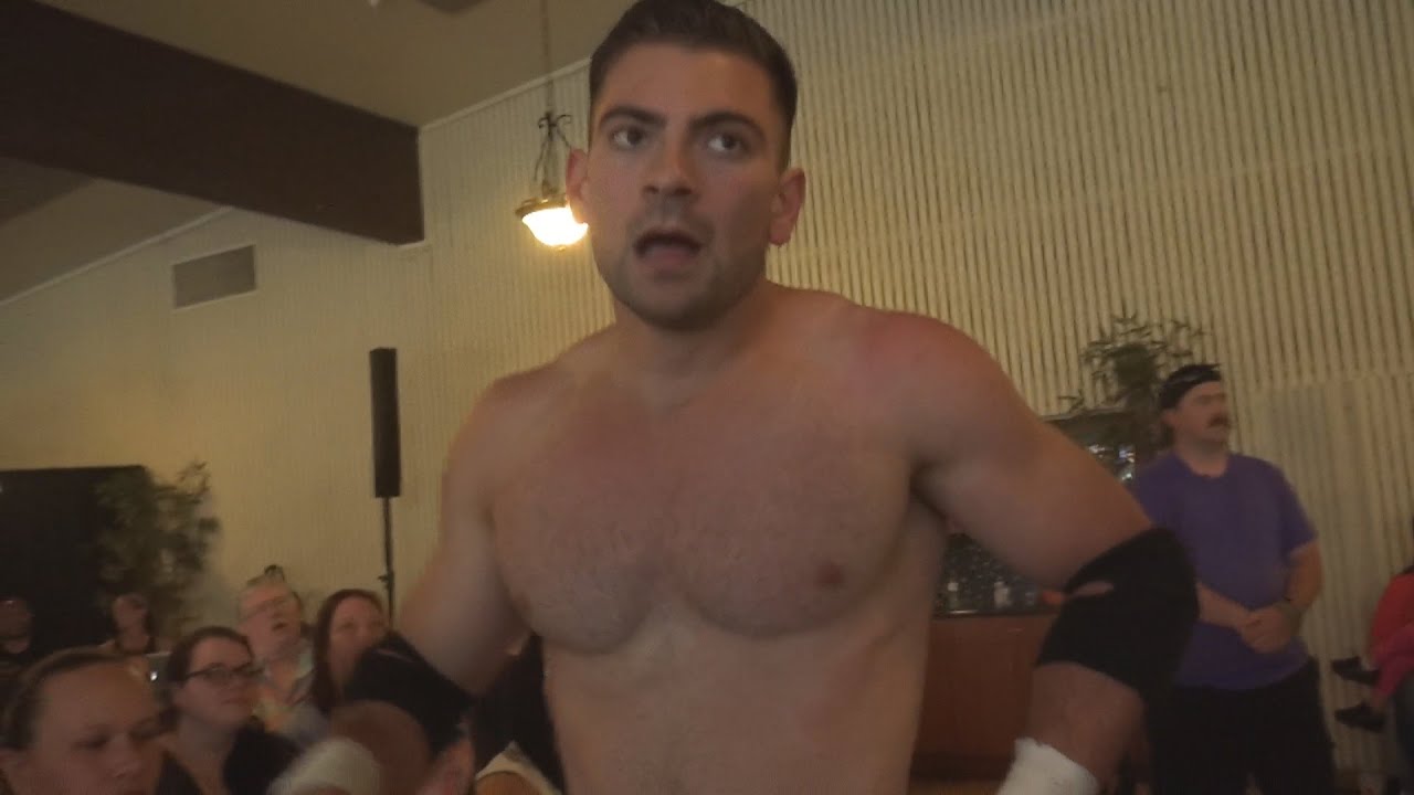 Ryan McQueen VS Chico Lopez - Redding Invasion 2