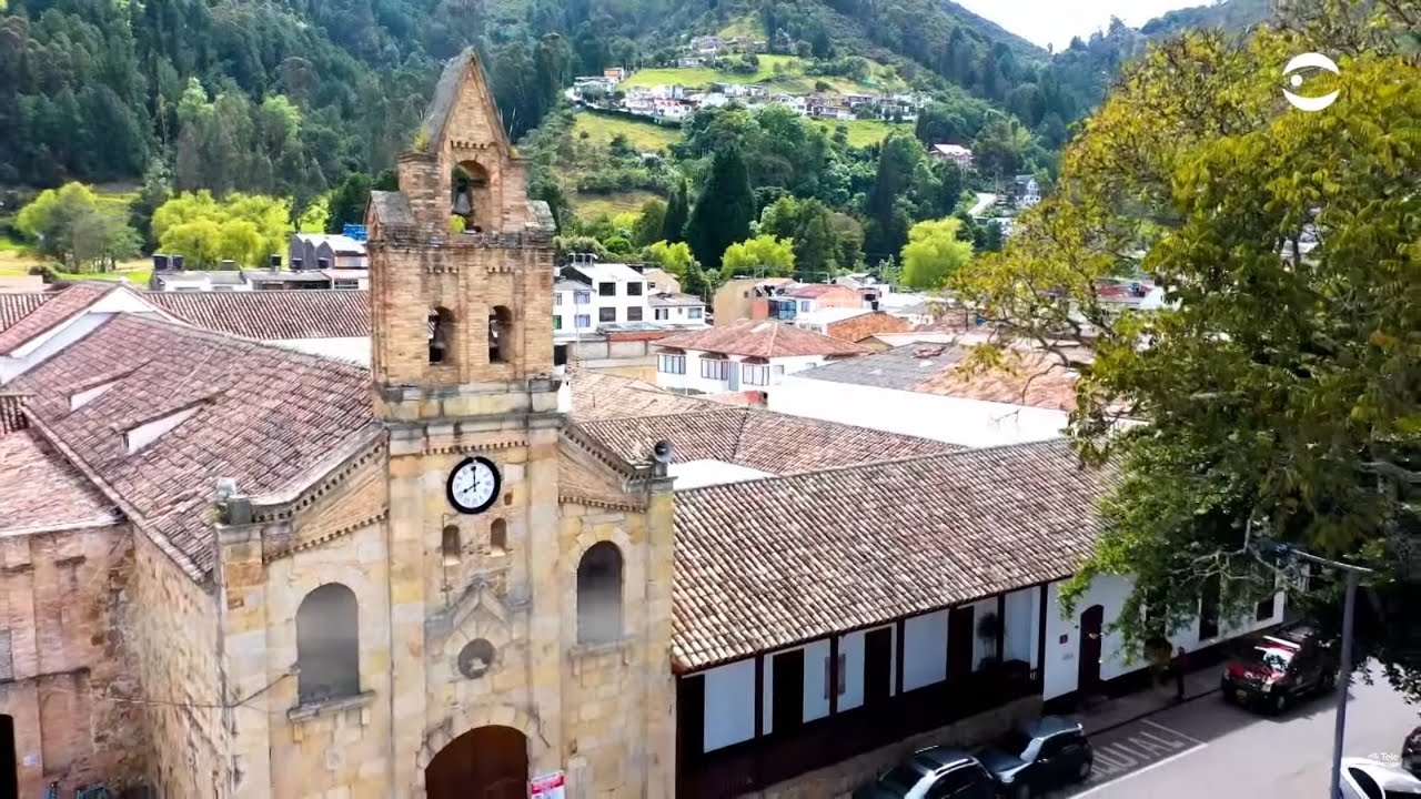 Parroquia Divino Salvador de Sopó en Arquitectura y Fe - Teleamiga