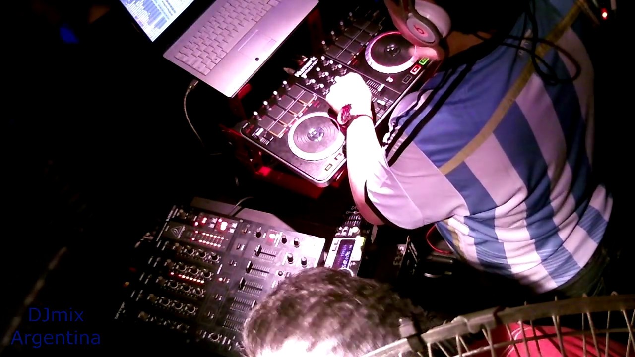 Dj set Mario Veron. Pinar de Rocha, sector Camelot. 21/6/2014.
