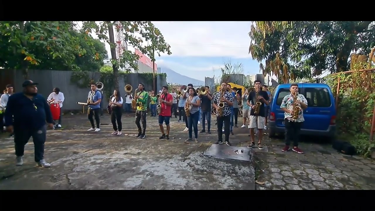 El Ausente  Cocodrilos Marching Band 2022