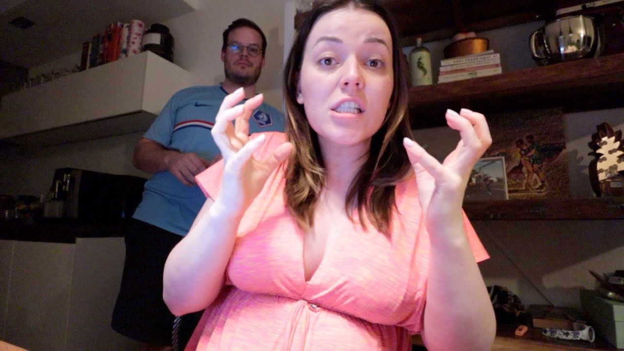 Van deze comments worden wij helemaal gek | Vloggloss 1995