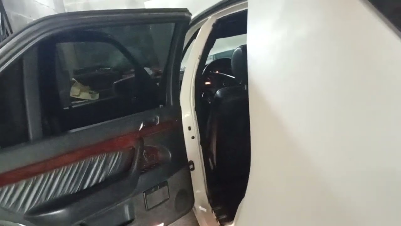 Восстановление Мерседес w140. Часть была 60.