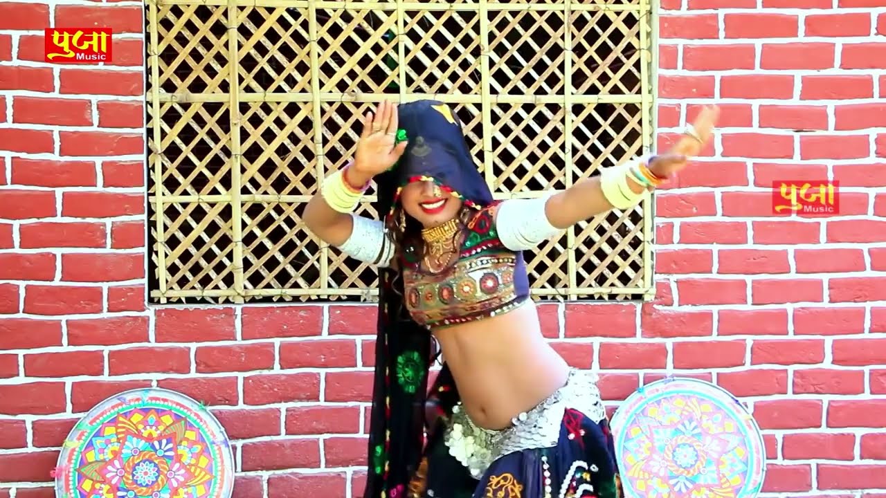 Fugun Main Peyar Bhejo Na | फागुन में पीयर भेजो ना | आशा प्रजापत का जोरदार डांस Viral Fagun Song