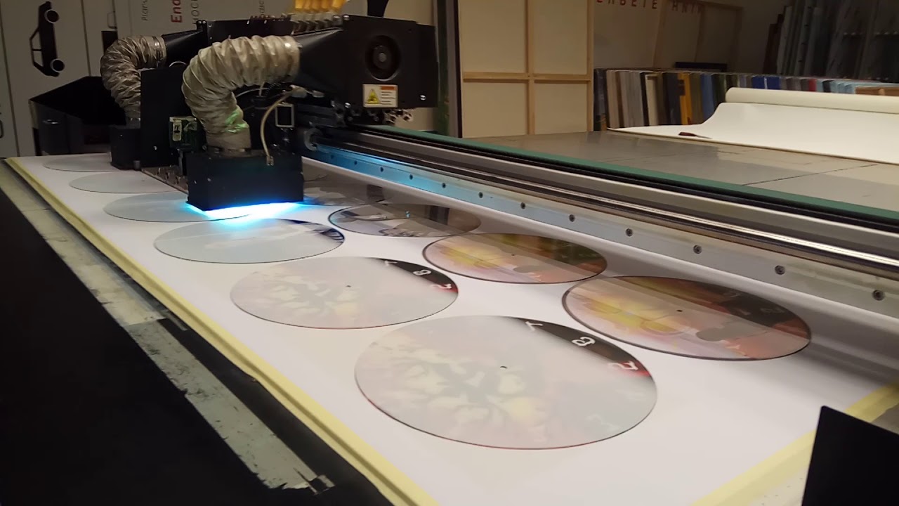 Printing a Vinyl Record ( Picture Disc) vinyl-recording.de