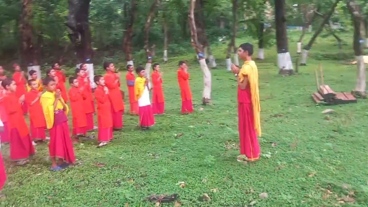 Gurukul school (traditionally education at nepal 🇳🇵)#yogi naraharinath gurukul at devghat
