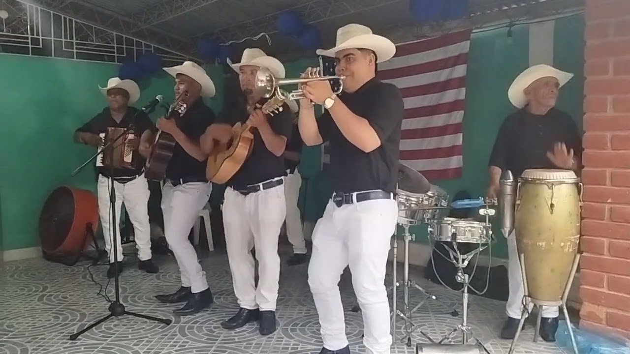 Mix bailable al ritmo y sabor de los Pirulinos De El Salvador para Contratos 77172250