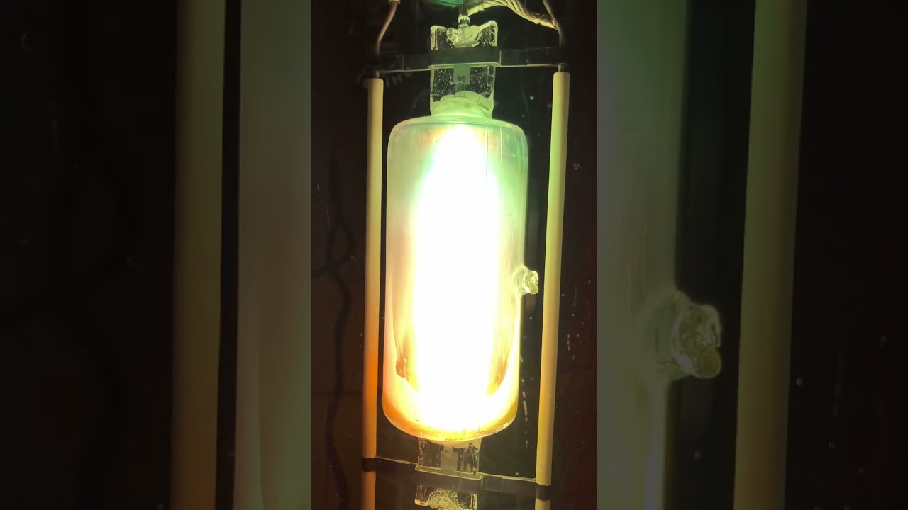 Vaporization of halides in HPI-T 2000w