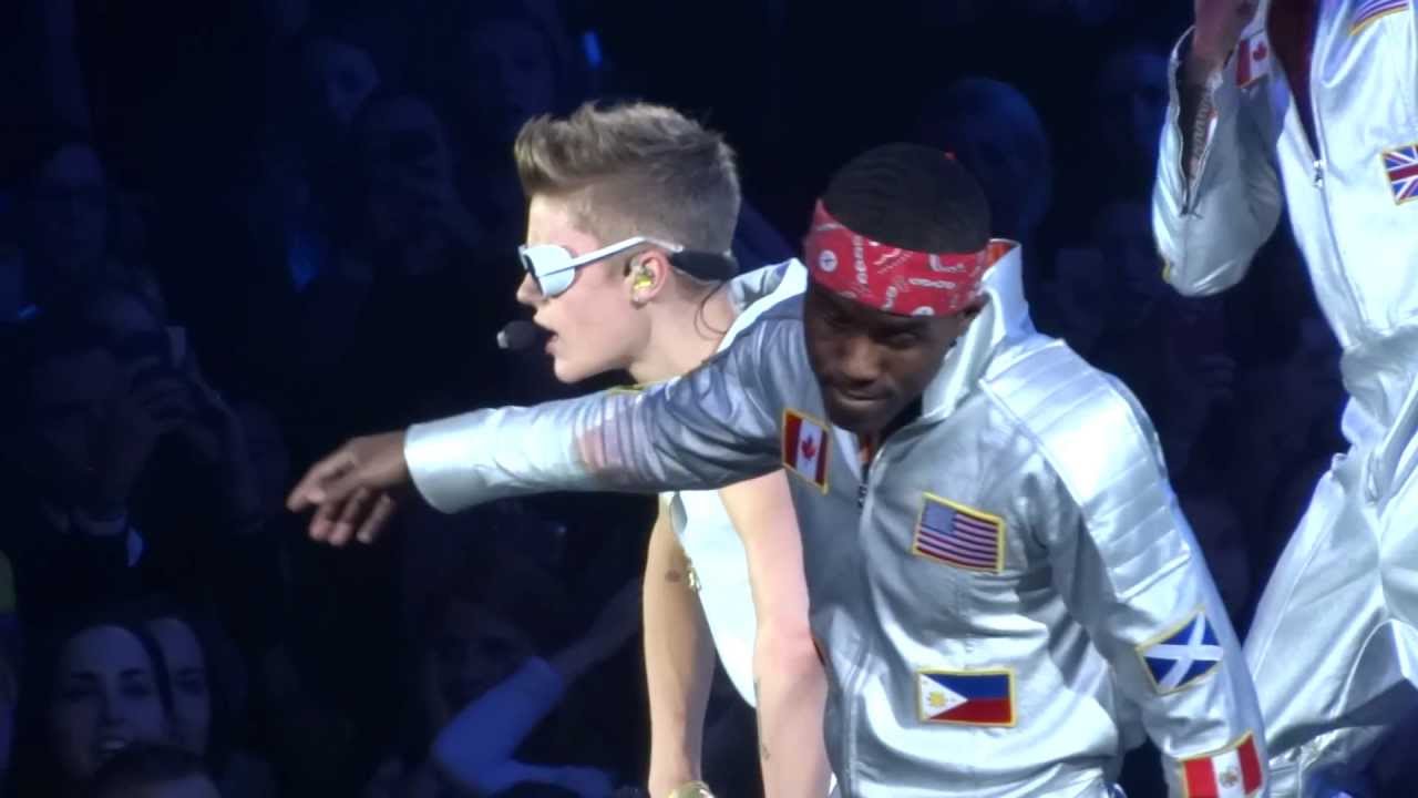 Justin Bieber Take You Live Montreal 2012 HD 1080P