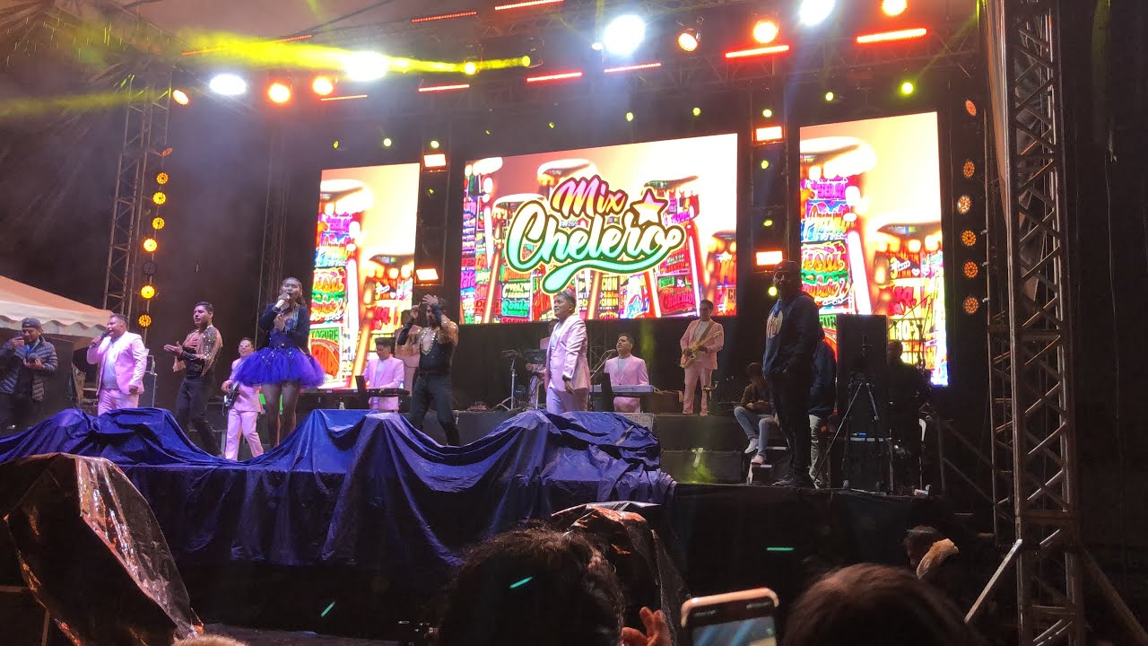 Yarita Lizeth🇵🇪 en vivo 2025 Otavalo _ Ecuador🇪🇨