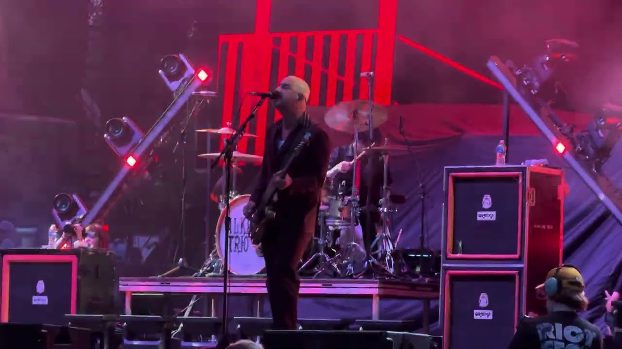 Alkaline Trio play Maybe I’ll Catch Fire @ Riot Fest - 09/19/2025 - Chicago, IL