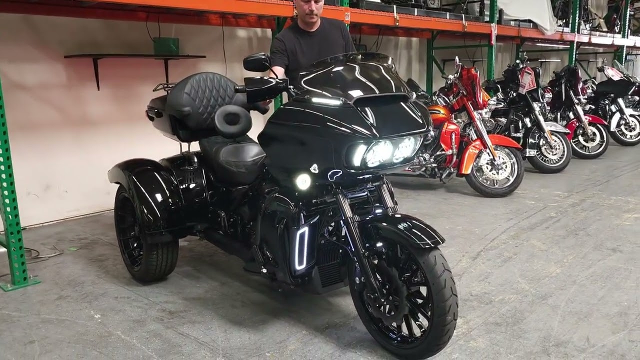 2024 Harley-Davidson Motorcycle, New Road Glide 3, at Biggs Harley-Davidson in San Marcos, CA
