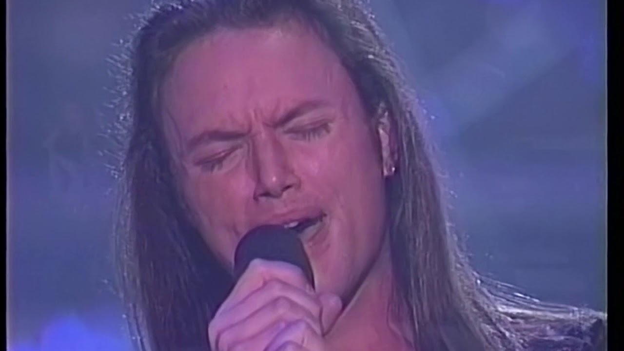 1. Another Rainy Night (Without You) [Queensr&yuml;che - Live at the Billboard Music Awards 1991/12/09]