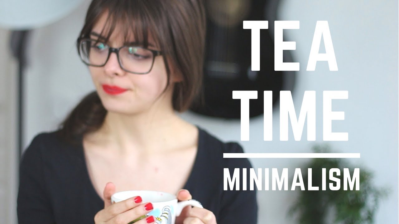 Living With Less & Simplifying Life | Tea Time Topic: Minimalism