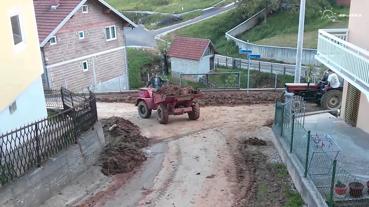 Saniranje klizista   Jajici 2014