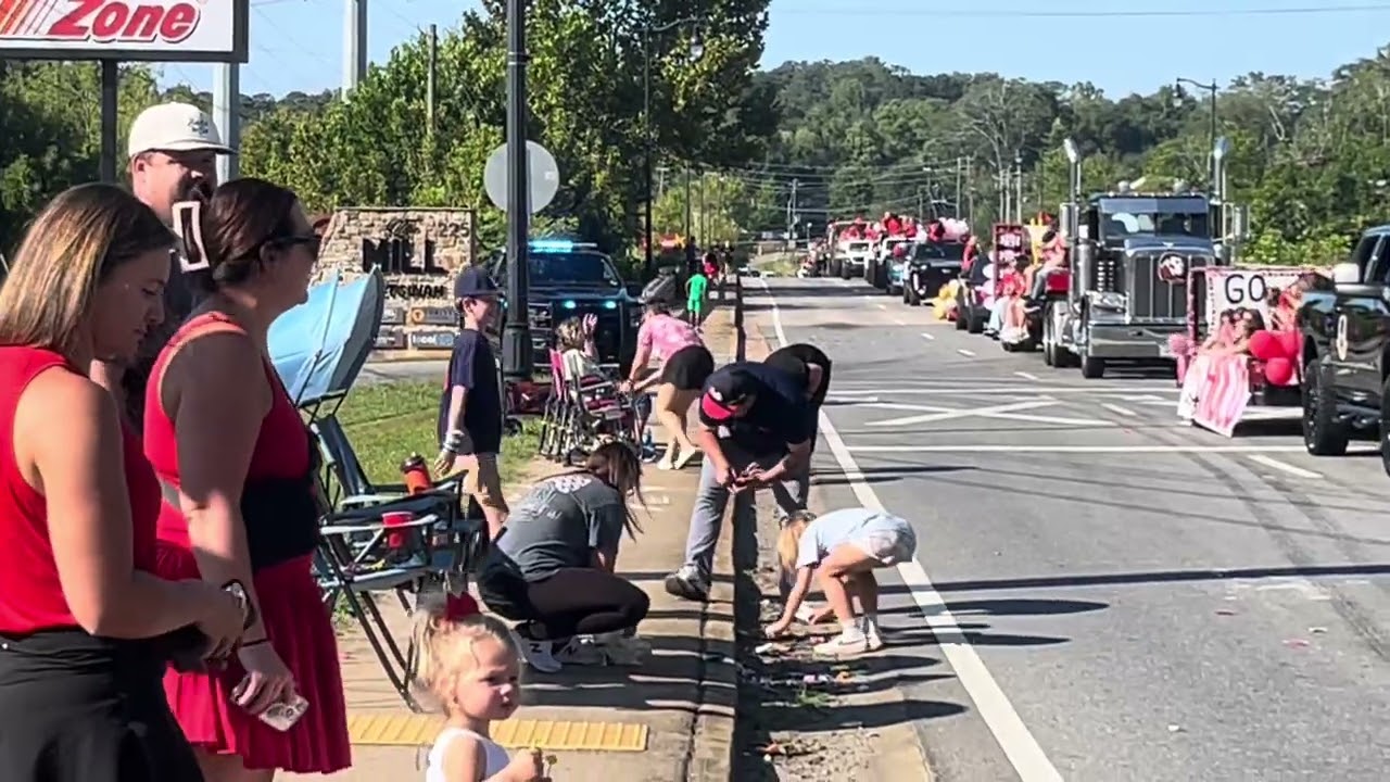 Cherokee High School Homecoming Parade 2025