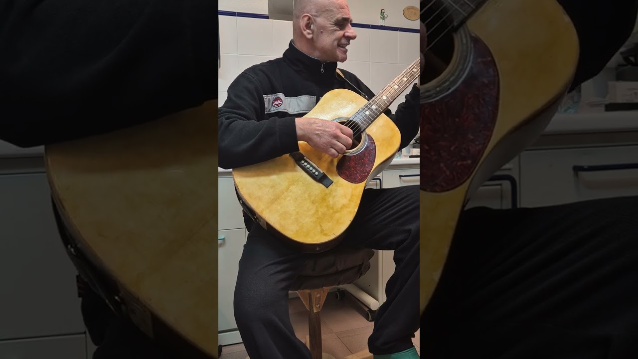 Pezzi di vetro  . Francesco de Gregori 