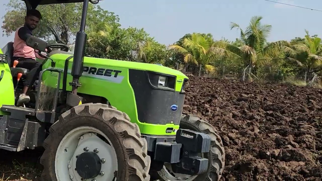 PREET 6049, 4WD...