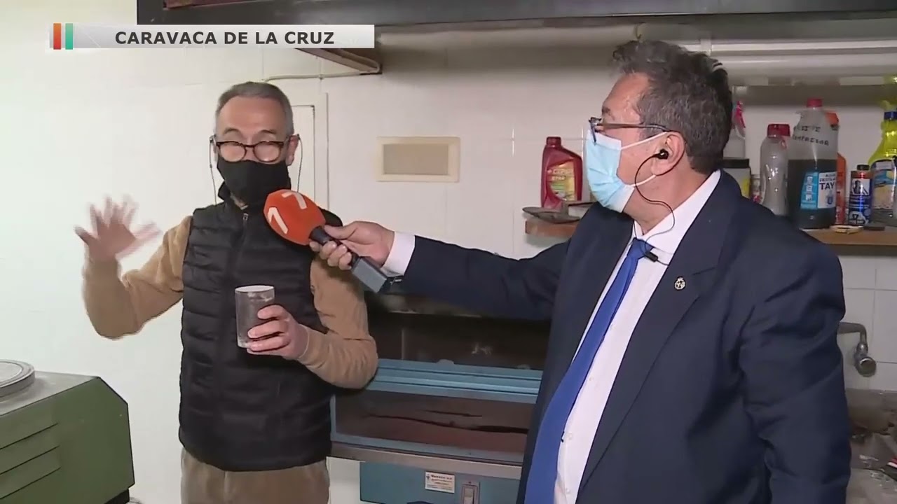 Así se fabrican las cruces de Caravaca