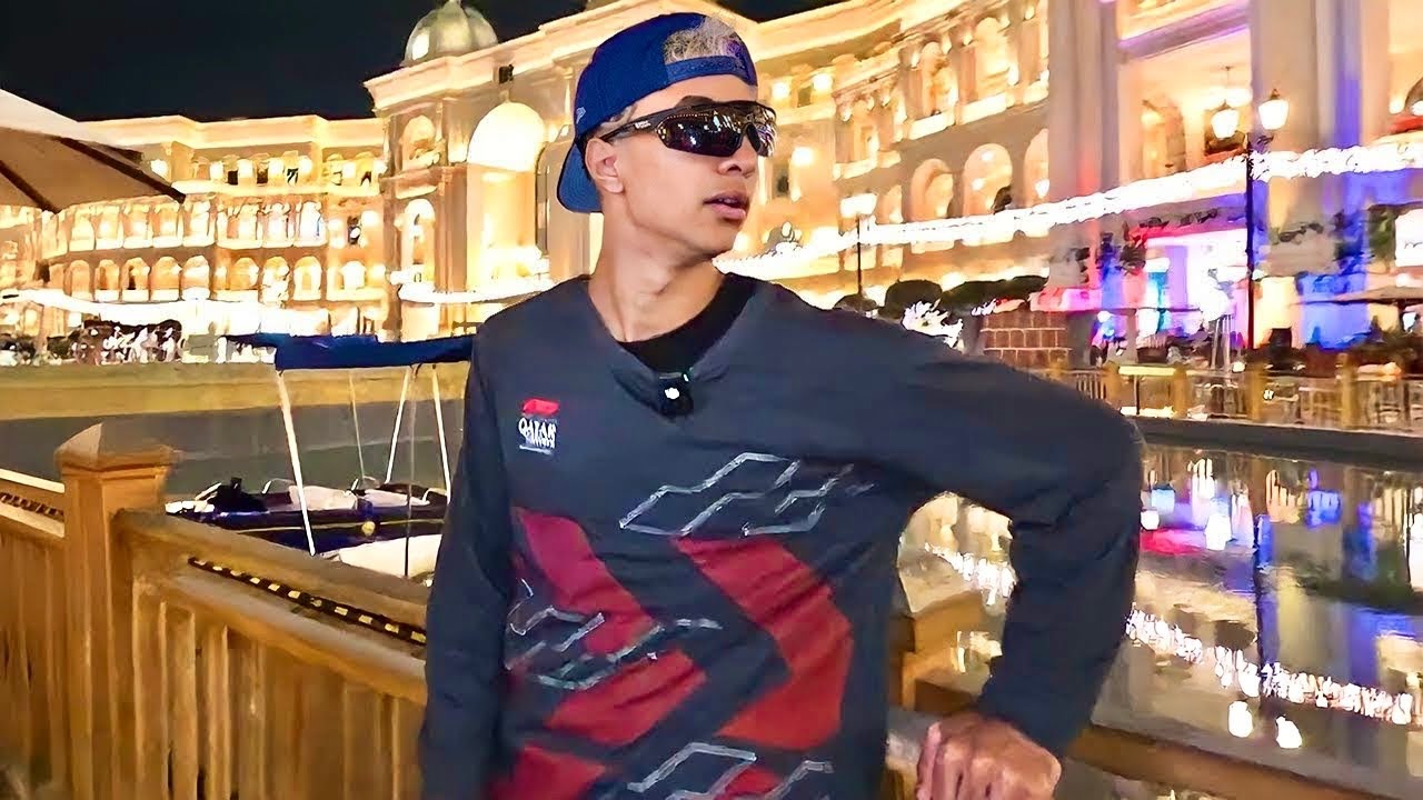 Компания Tota исследует Катар ночью! 🇶🇦