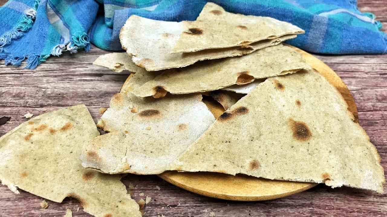Pan croccante: si cuoce in padella ed è subito pronto!