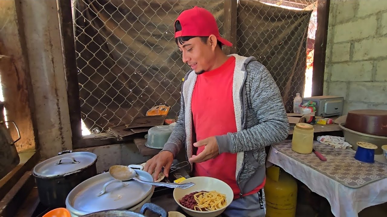 Preparando comida en casa 