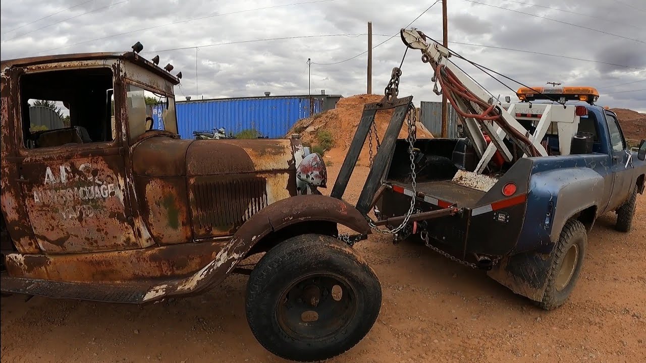 @Robby Layton Model AA Wrecker Build (Part 1)