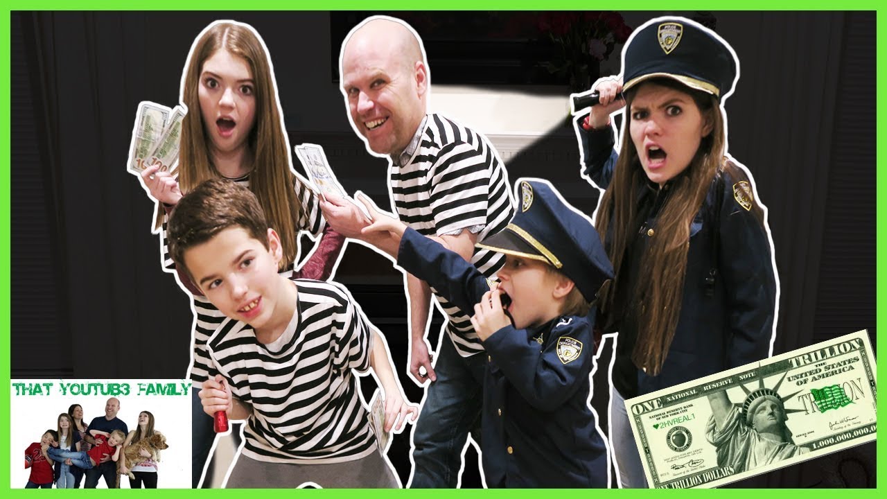 COPS AND ROBBERS At Night! / That YouTub3 Family