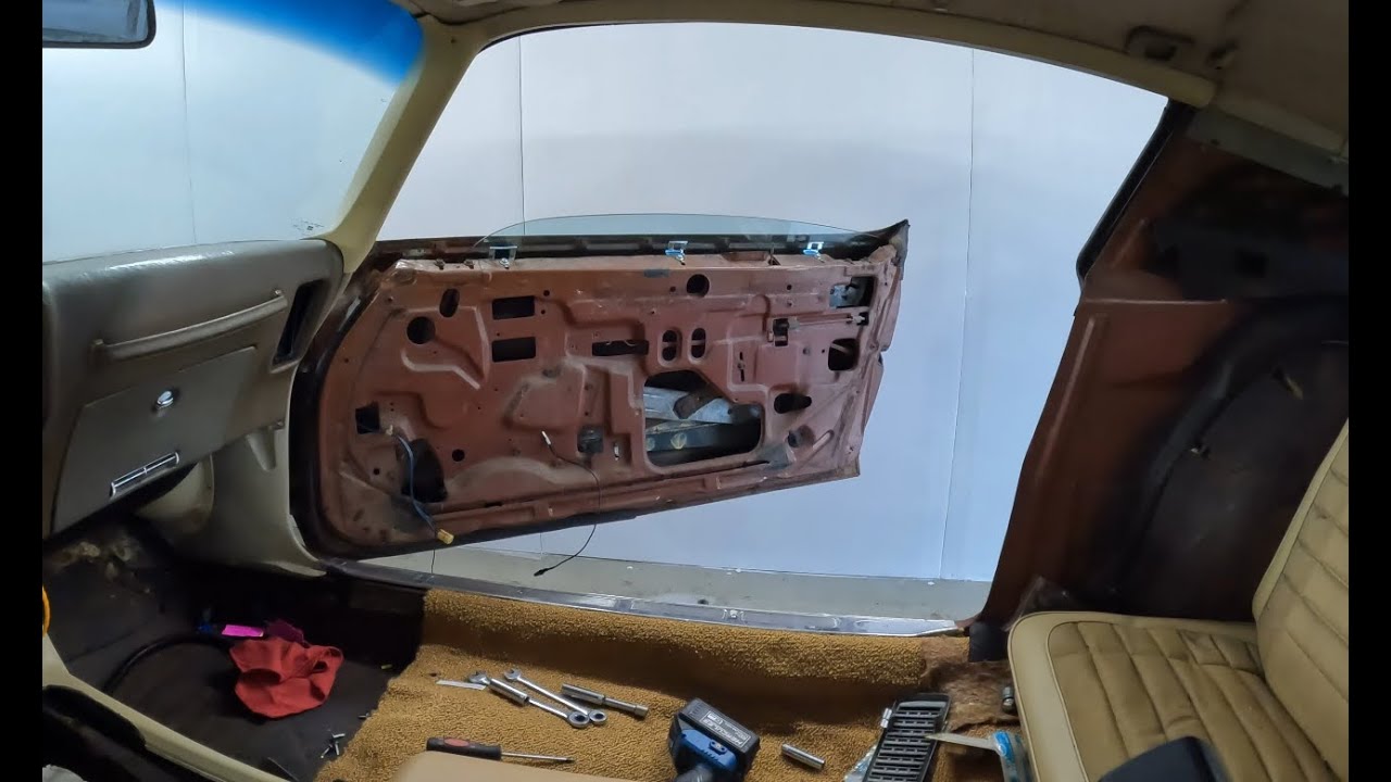 1971 Firebird Эп. 04 Снятие дверей