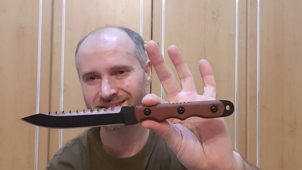 TOPS Bootlegger 2 (VS no.1) - good knife, great accompany for larger knives