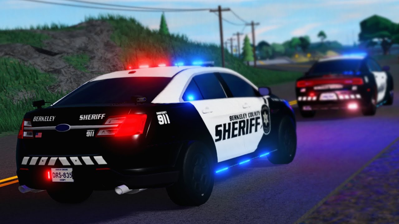 Playing Underrated POLICE Roleplay Games!