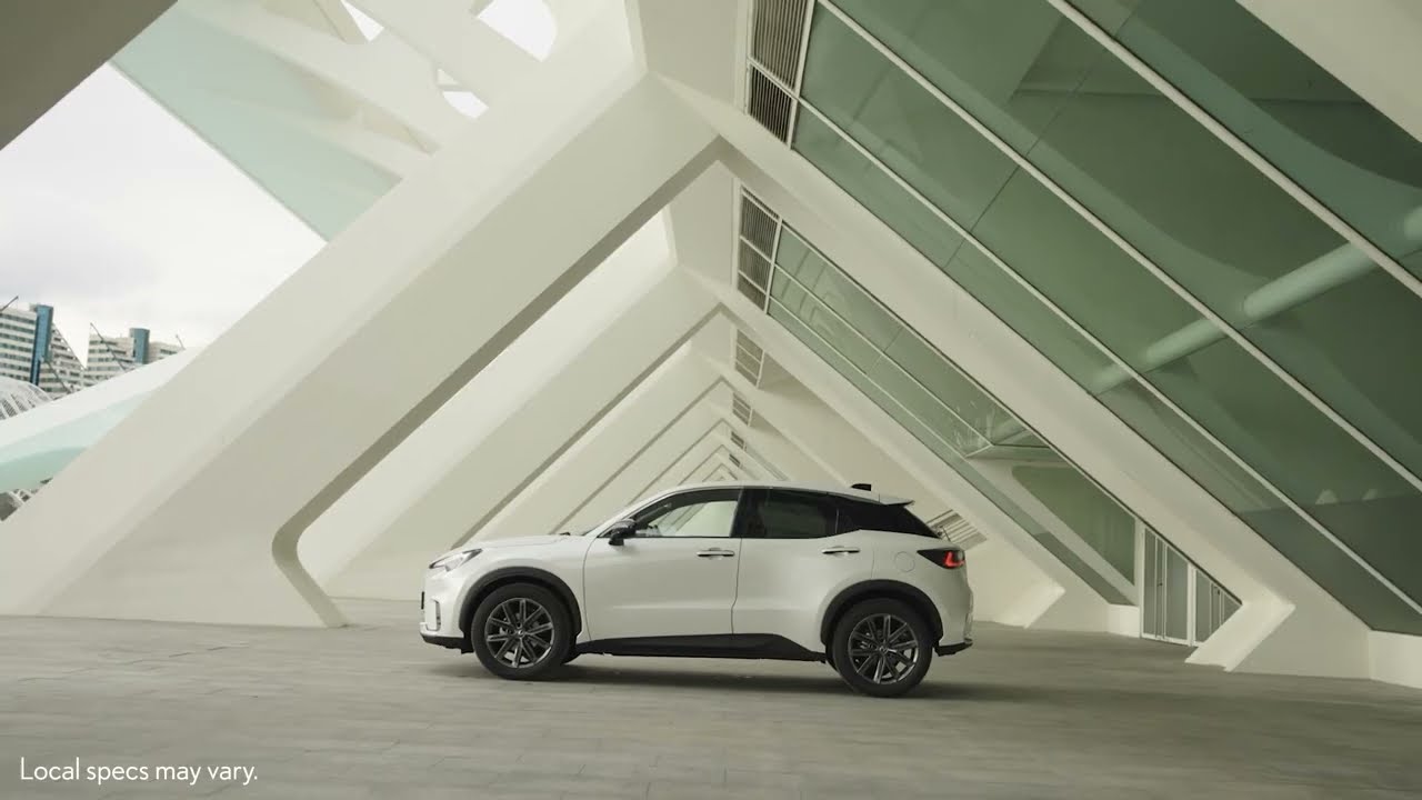 Compact Luxury, Redefined | Lexus LBX