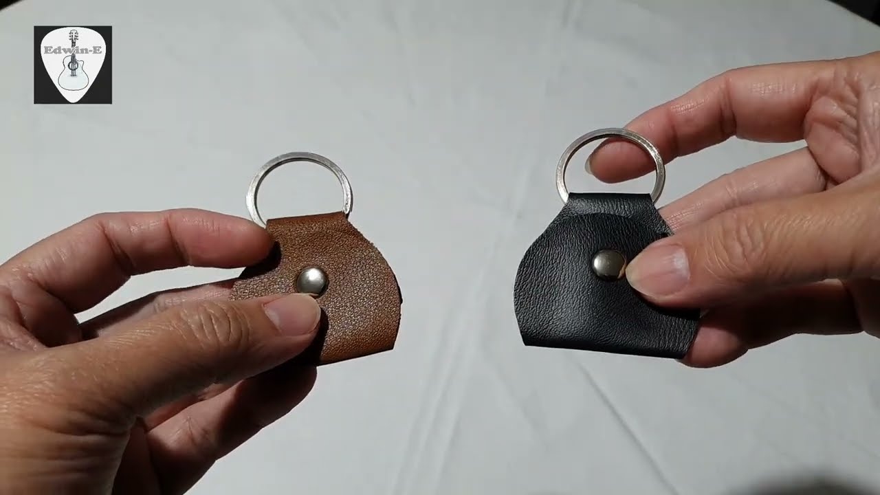 Keychain guitar pick holder demo