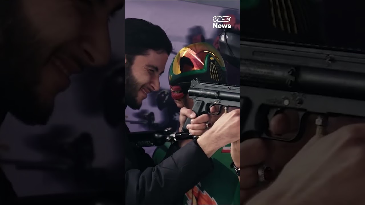 Антиамериканская уличная ярмарка в Тегеране (2019)