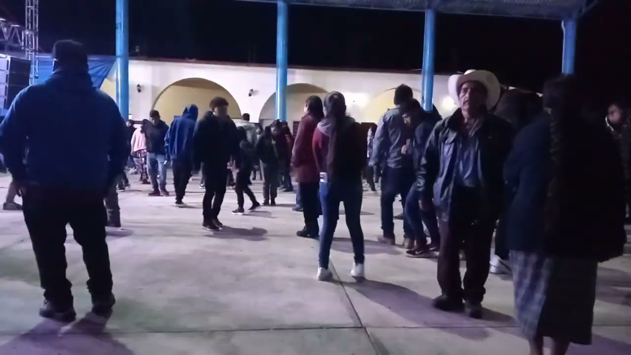 Así fue el 14 de junio en la fiesta de patronal en la Trinidad coicoyan 👍🍻