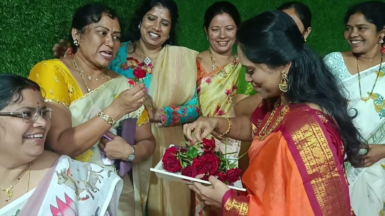 అంతర్జాతీయ మహిళా దినోత్సవం సందర్బంగా ఫ్రెండ్స్ తో కలిసి ఇలా... 💐||itsme MM Vlogs ||