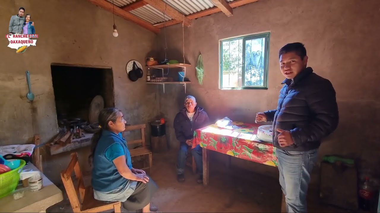 ✅️😃🎉Así disfrute de una rica comida de año nuevo con mis abuelitos maternos 
