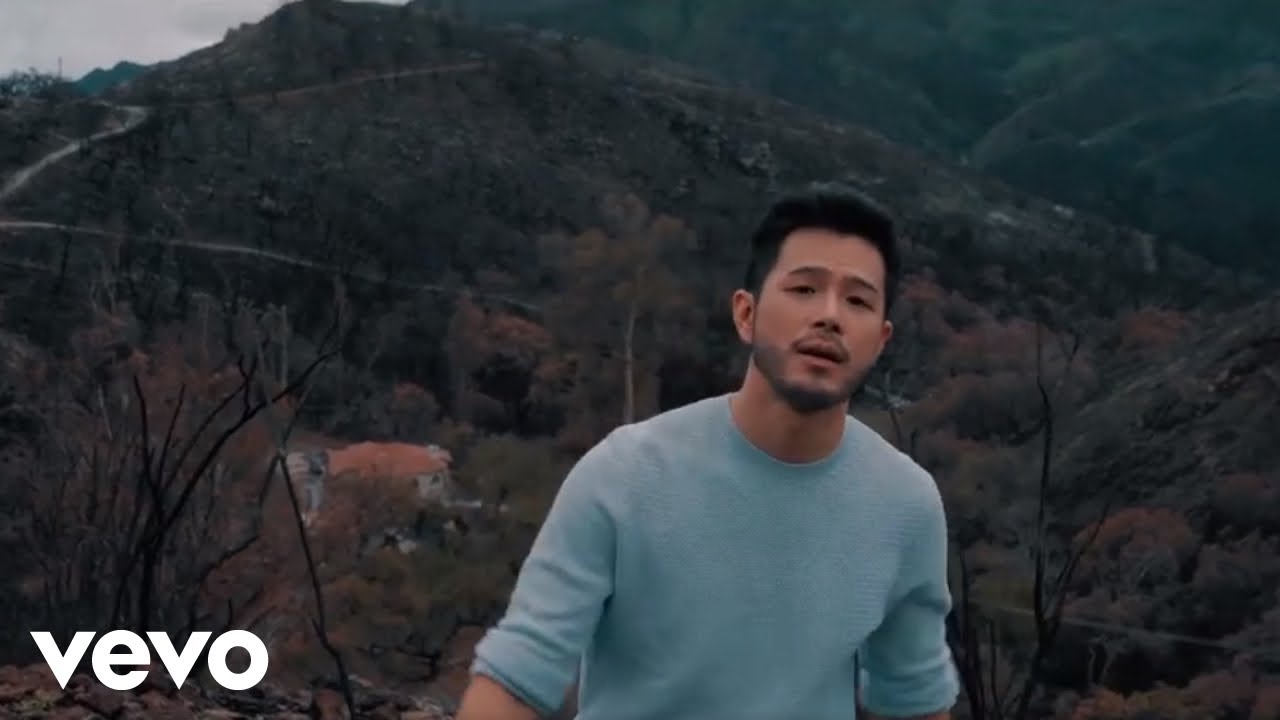 Wils - Open Up Babe (Music Video)