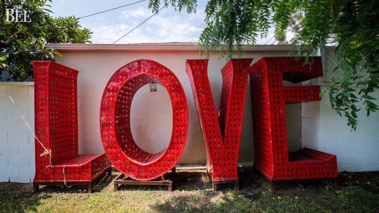 See Venice Home Selling For $1.975 Million &ndash; Burning Man &lsquo;love&rsquo; Scupture Included