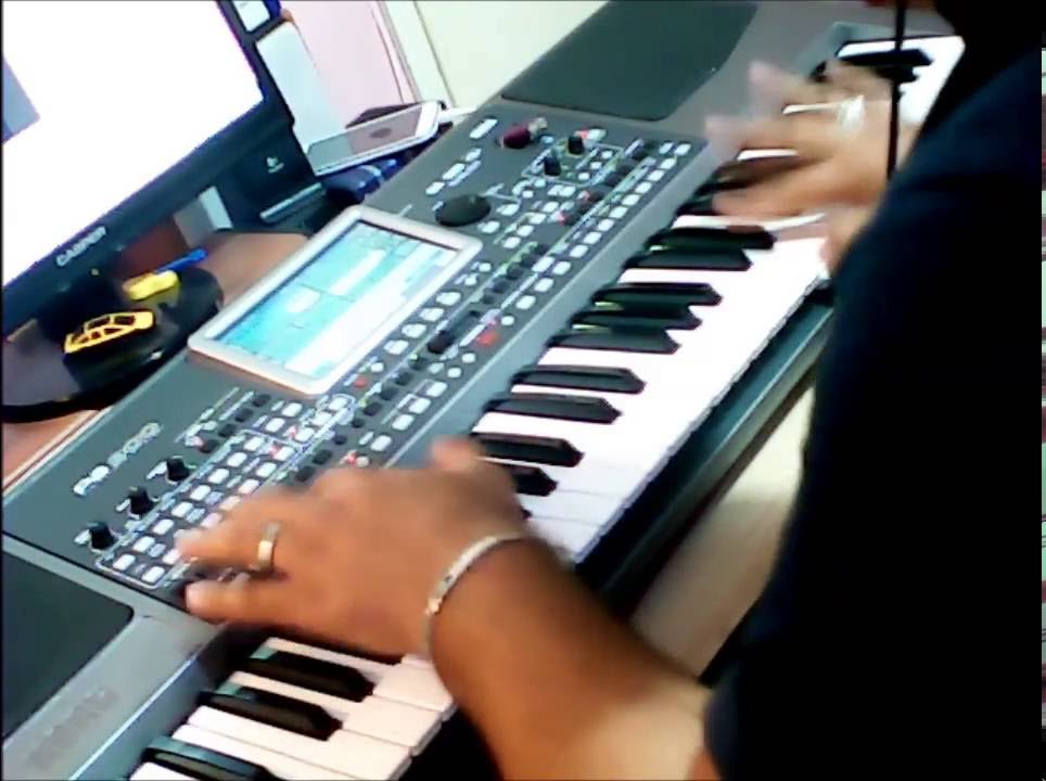 Müslüm Gürses Birbilebilsen  Korg Pa 900..