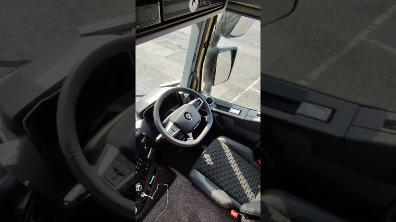 NEW RENAULT TRUCKS INTERIOR