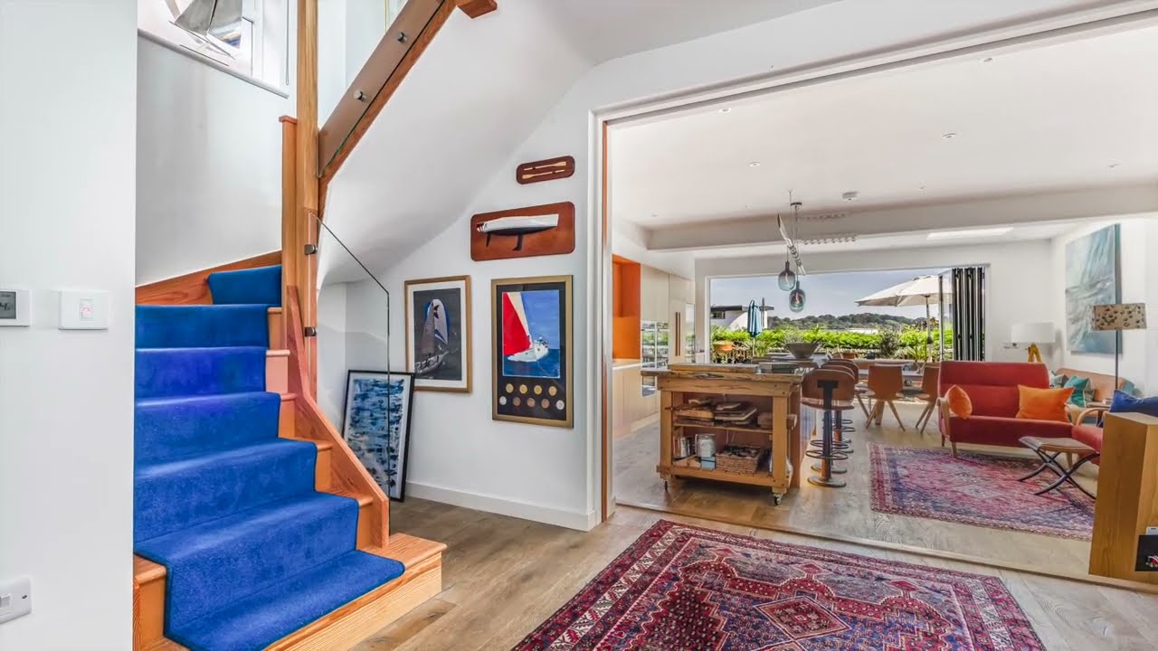 I Transformed this1970s Waterside House: Maximising Space and Views