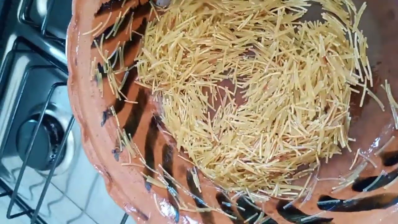 Preparando sopa para el Almuerzo!!!rápido y sencillo!