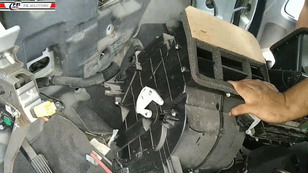 Desmontando evaporador de Chevrolet sail, Millares