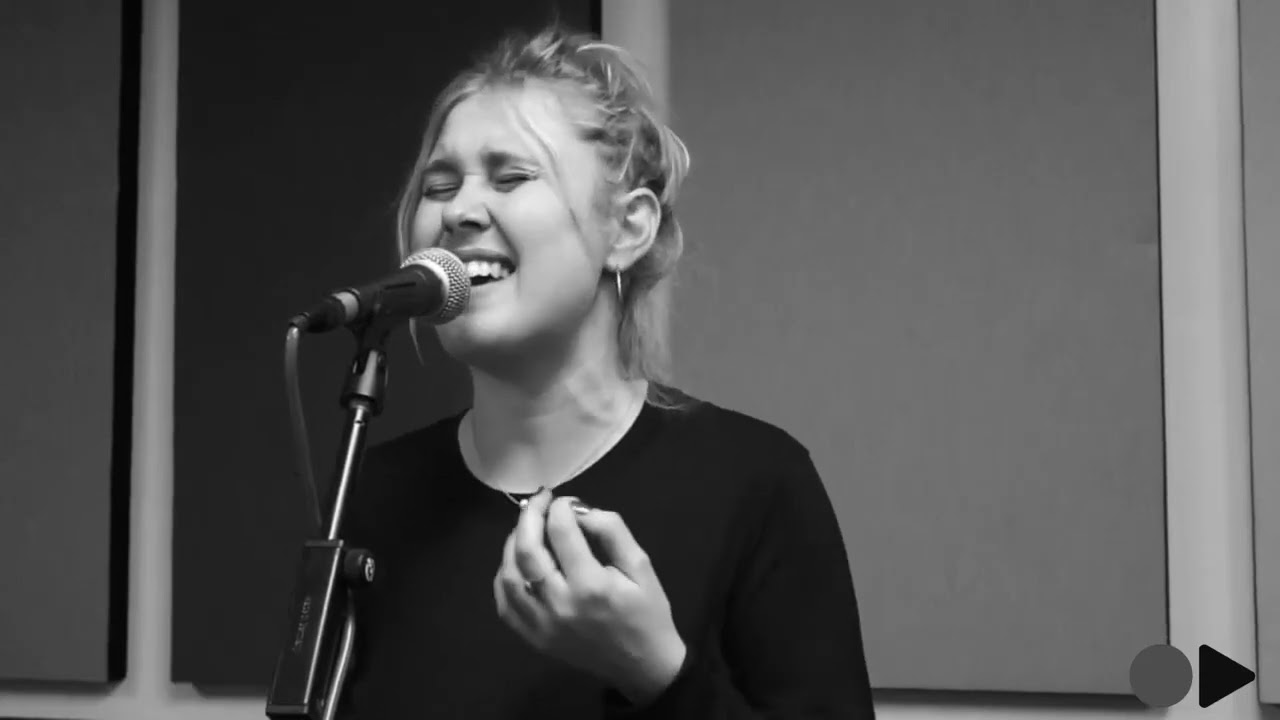 Beatrice Gatto- i know you know