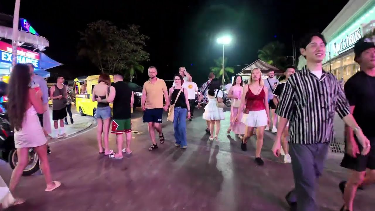 CRAZY NIGHTLIFE in Phuket, Thailand 🇹🇭 (Bangla Road), Walking in Patong