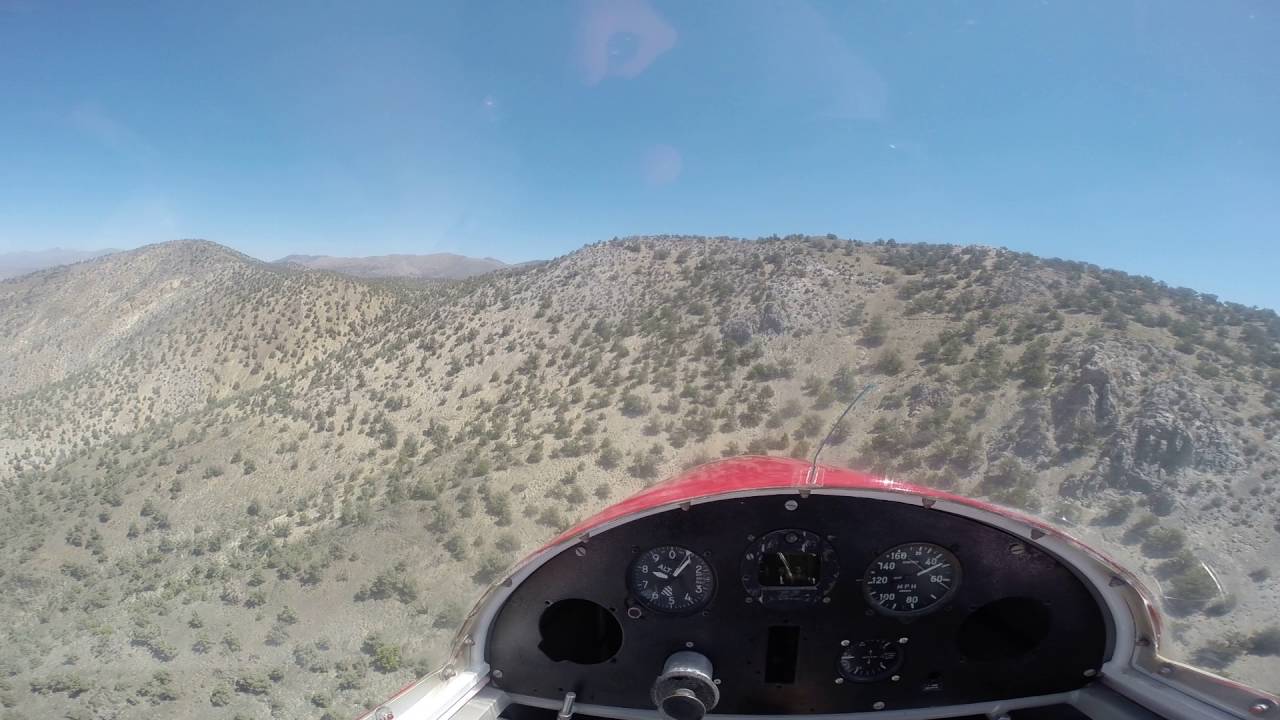 Schweizer 1-26 around flying close to the ridge