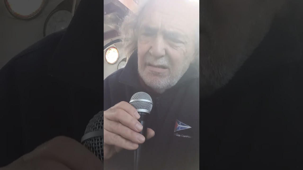 Serge Pavlov chante 