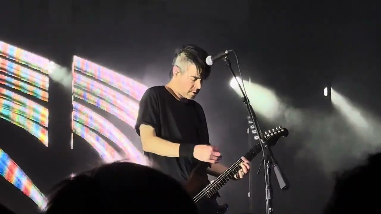 Chevelle ‘Piistol Star (Gravity Heals)’ live in Highland, Ca 4/17/24