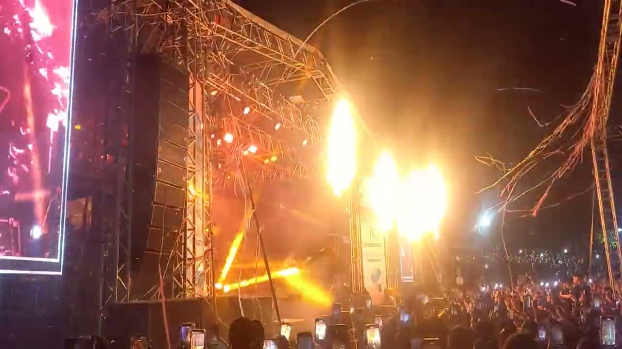 Abertura do SHOW HUNGRIA NO 49° ANIVERSÁRIO DE CIDADE OCIDENTAL. 