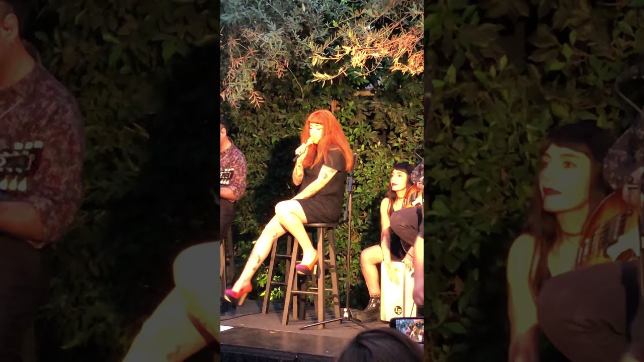 MON LA FERTE - LA MUJER Concierto Privado